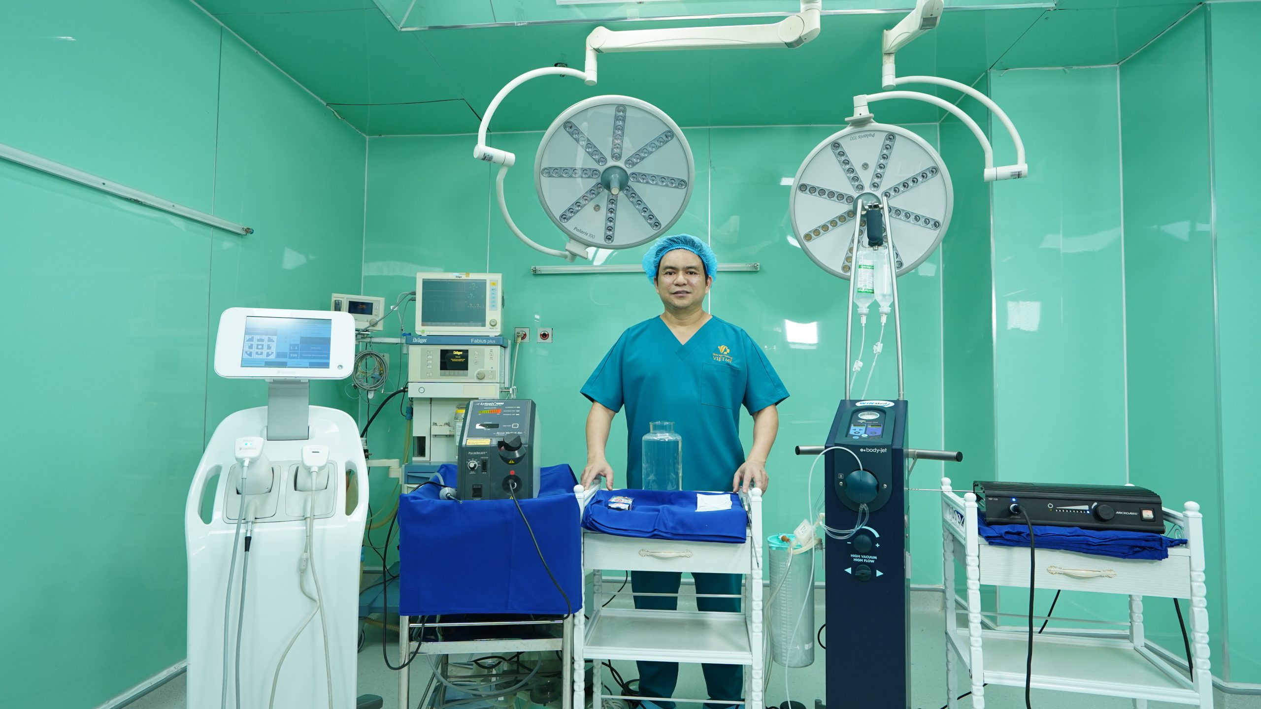 Hút Mỡ Mặt: Giải Pháp Giảm Mỡ Nọng Cằm Và Tạo Đường Nét Khuôn Mặt