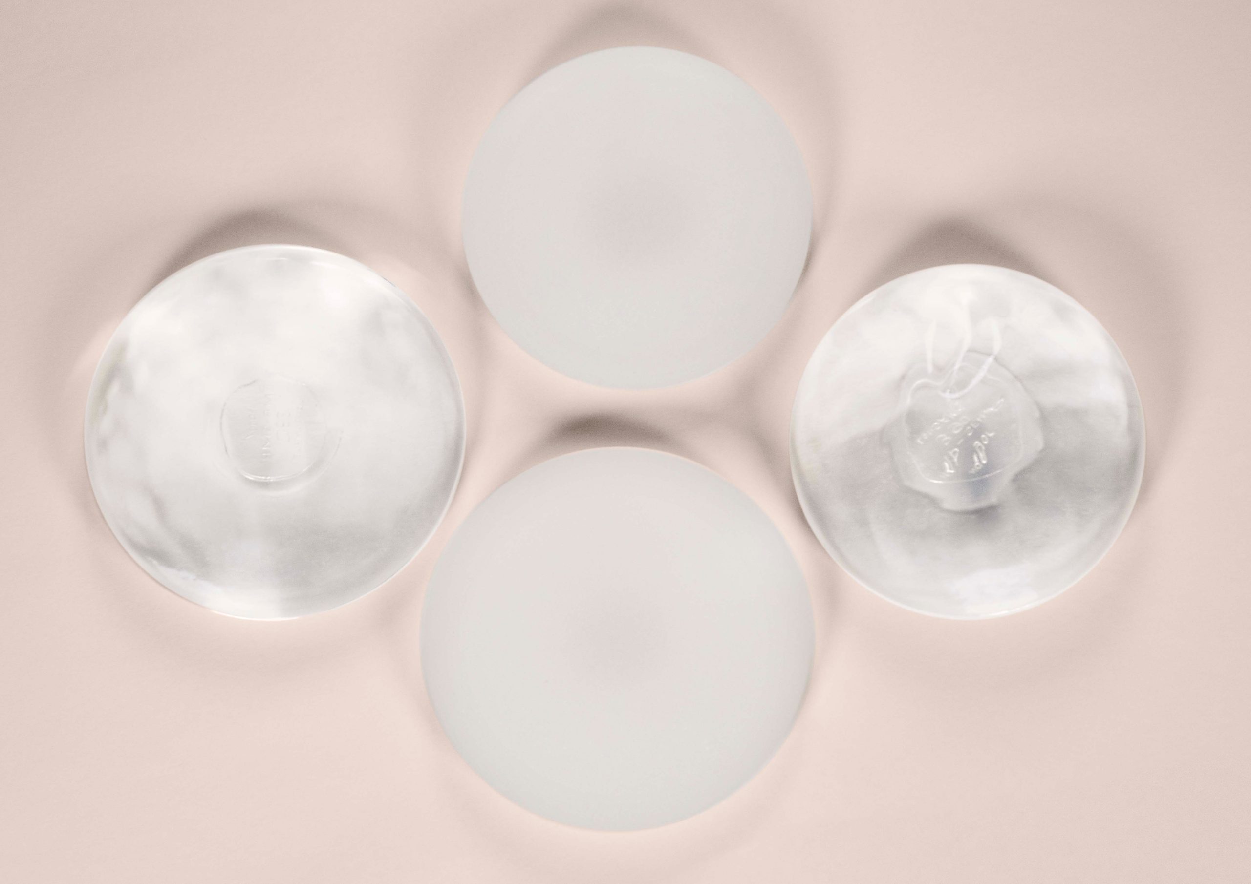 Túi ngực The Round Collection™ được tư vấn trong phẫu thuật nâng ngực tại Việt Mỹ